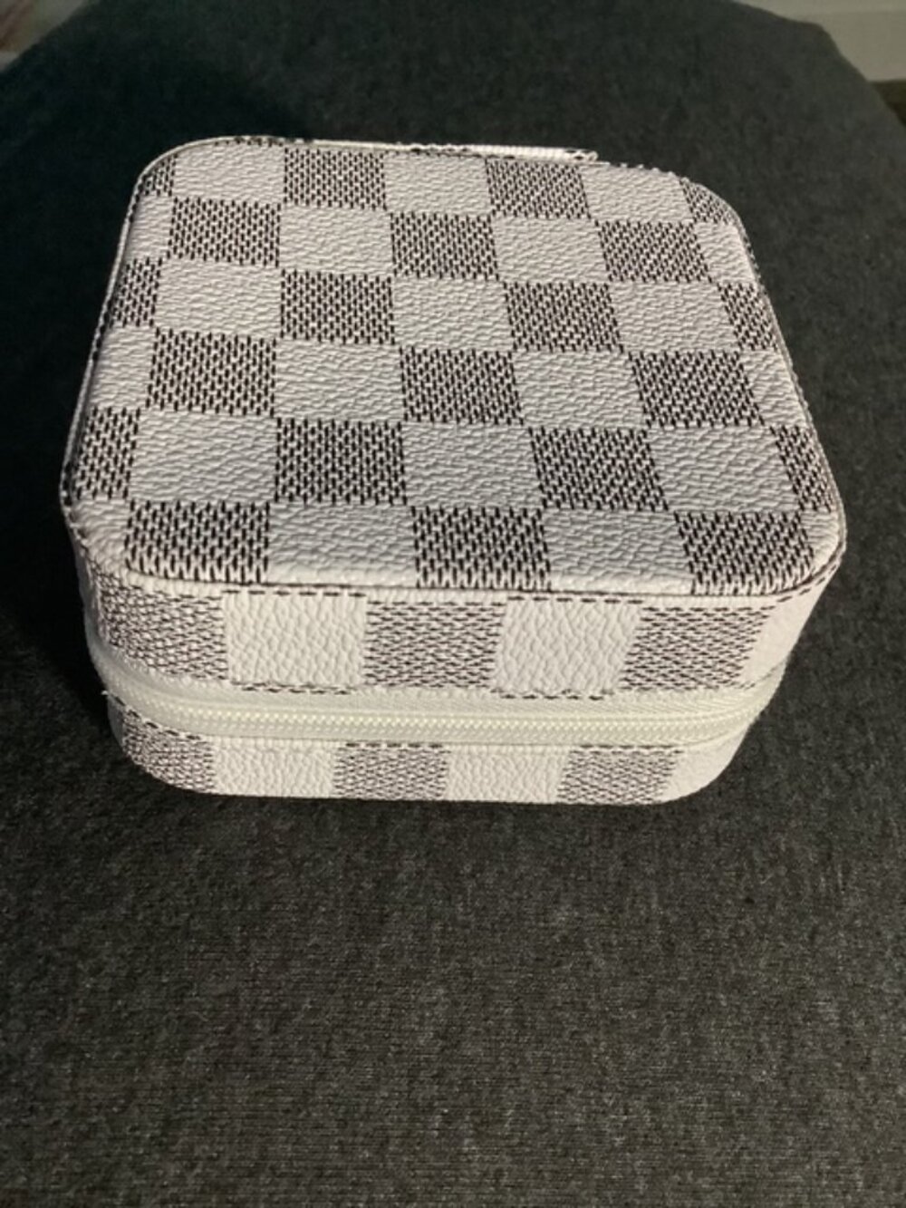 NEW- Travel Jewelry Box with Zipper. Designer Inspired - Picture 2 of 4